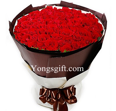 Ultimate Love 100 Red Rose Bouquet to China