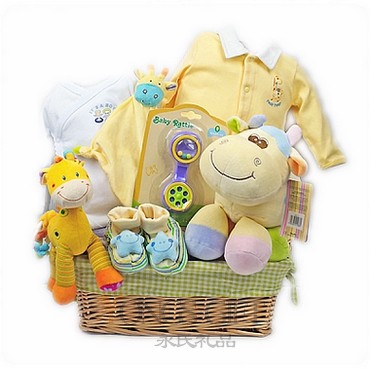 Little Charm Neutral Baby Gift Basket