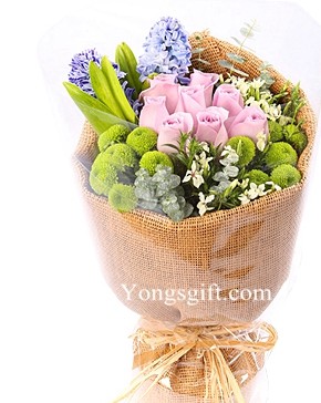 Charming & Sweet Bouquet