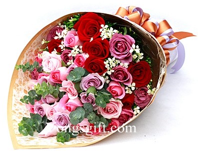 Assorted Sweetheart Roses to China