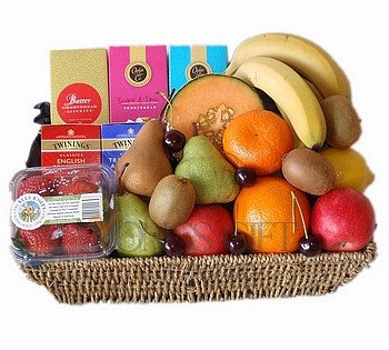 Grand Fruit ,Tea and Biscuits Basket to Japan