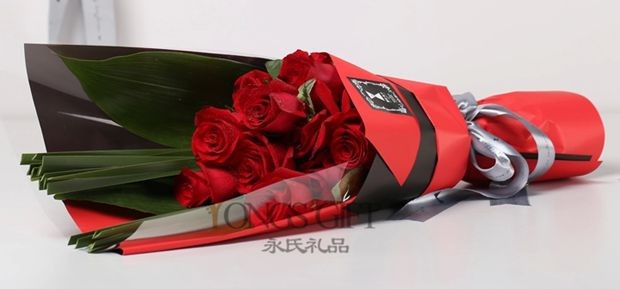 One Dozen Red Rose to Taiwan