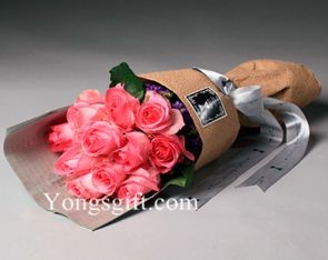 11 Pink Rose Bouquet to Taiwan