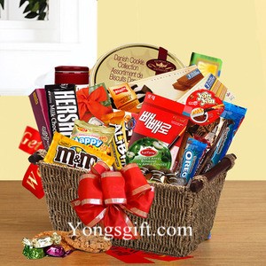 Holiday Wishes Basket to South Korea
