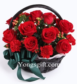 Red Rose and Carnation Basket to Macau