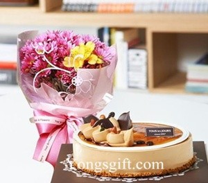 Monca Cake Plus Purpule Bouquet to South Korea