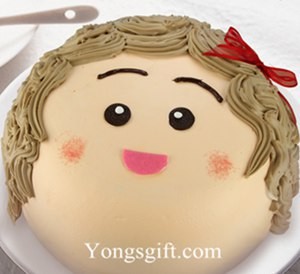 Mum Happy Face Cake to Taiwan