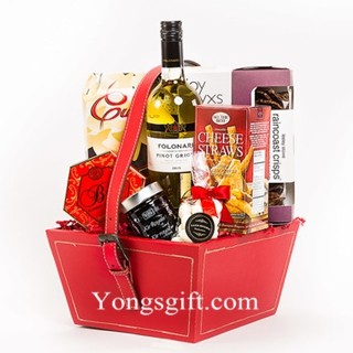 CNY White Wine Hamper to Taiwan