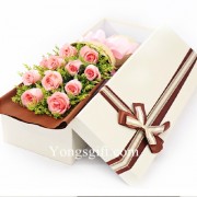 15 Pink Rose Gift Box to China