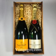 Moët & Veuve Clicquot Double Champagne Gift Box to Japan