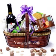 Spanish Classic Wine Gift Basket 