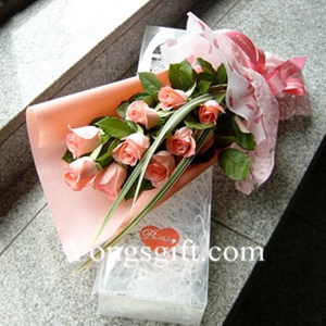 Pink Rose Gift Box